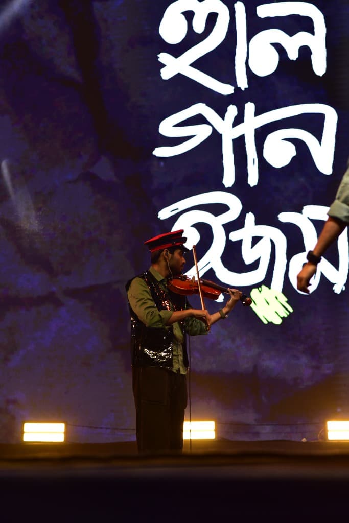 Pritam Deb Sarkar Live Stage Violin Solo HooliGaanism